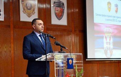 Vulin: Studenti će imati priliku da rade u MUP-u i napreduju