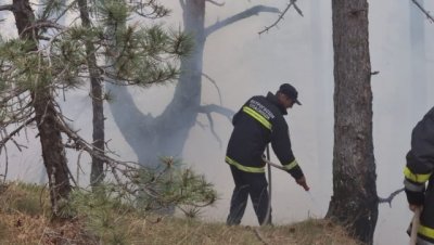 Kritično na Zlatiboru; ugrožena sela – stižu helikopteri Vojske Srbije VIDEO/FOTO