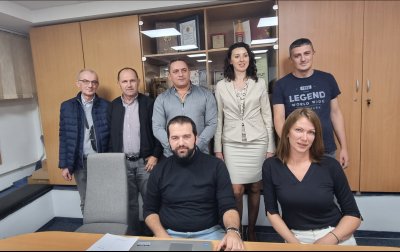 ODRŽANA VANREDNA SKUPŠTINA KC DS I NM