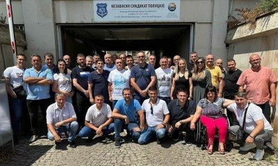 NAJUŽE RUKOVODSTVO NSP-a POSLE RADNOG SASTANKA OBELEŽILO DAN SINDIKATA, 32 GODINE OD OSNIVANjA!!